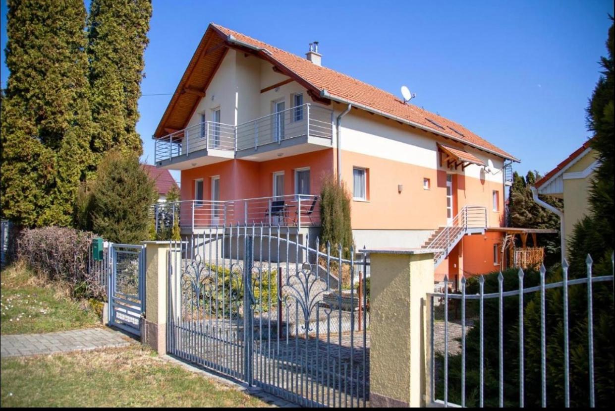 Bonita Apartmanhaz Apartment Залакарос Екстериор снимка